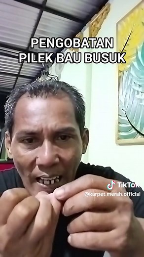 Pengobatan Ayam Pilek dengan Daun Anting-anting