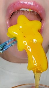 ASMR Satisfying Eating Shooting Star 🌠 #asmr #honey #satisfyinglips | Satisfying Lips