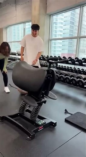 She tried to ride it… and it launched her🤣#fitness #beauty #funny #mechanicalhorse #humor #comedy