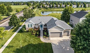 701 Superior Dr, Northfield, MN 55057 - MLS 6766693 - Coldwell Banker