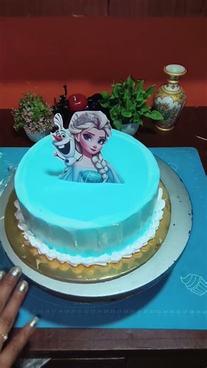 Disney Frozen Elsa cake design 🪩🩰🧬 #cakedecorating #cake #birthdaycake #chocolatecake