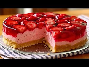 Sehr leckere leichte Erdbeertorte ohne Backen I Erdbeerkuchen mit Sahne-Quark-Füllung ohne Gelatine