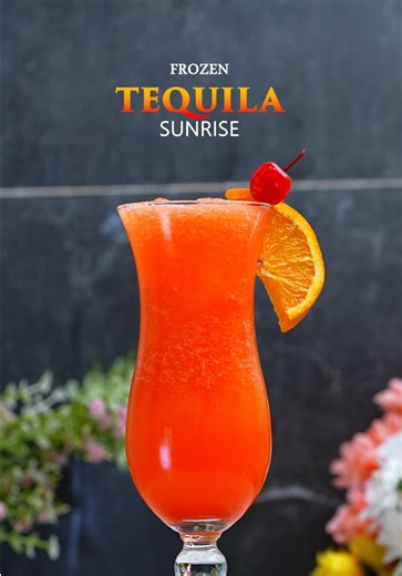 Frozen Tequila Sunrise Recipe: Easy Summer Cocktail Under Palms