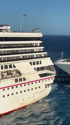 3.3M views · 16K reactions | Ship crash #shipcrash #explore #adventure #fyp Angry Ocean | DeepWave | Facebook