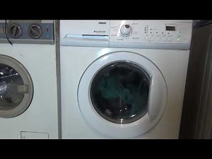 Zanussi ZKN7147J : cotton eco standard 60'c (Full cycle)