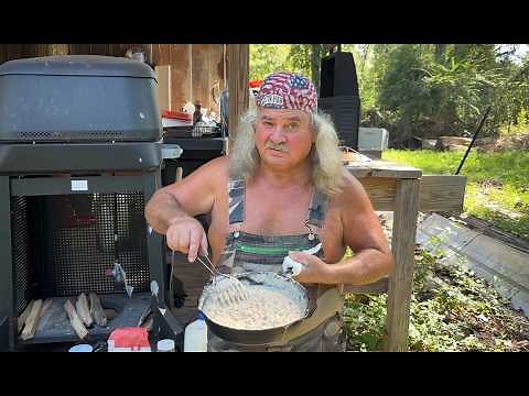 Make Homemade Biscuits & Gravy with Bruce Mitchell!