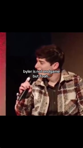 Finn Wolfhard and Noah Schnapp: Exploring Foah Dynamics