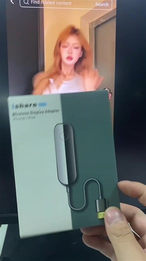 Easily share your iOs screen in full HD with this wireless HDMl setup. Simple plug-inreceiver, no Wi-Fi or Bluetooth requiredjust quick, smooth viewing straight fromyour device. #WirelessHDMI #hdmitransmitter #PlugAndPlay #EasySetup #FUIIHD