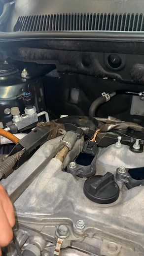 597K views · 8.4K reactions | Vvt solenoid #autorepair #motores #mechanicsoftiktok #carros #mechaniclife #mechanicproblems #mechanic #mechanictips | H & F Auto Repair | Facebook