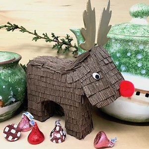 DIY Mini Holiday Piñata - Merry ChrisMoose Gift Box