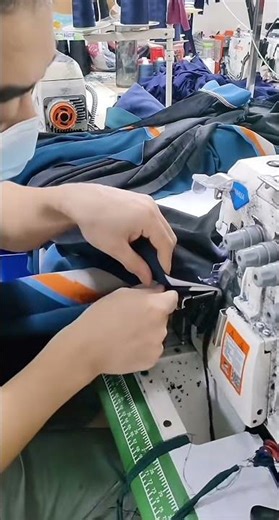 Sleeve side seam sewing #music #singer #singing #song #love #sewing #縫製 #sewinghacks