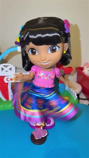 Dancing Dora