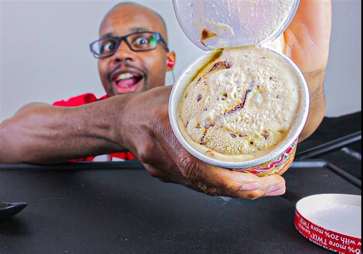 【小声美食】小嘴哥TY〓TWIX巧克力味冰激凌