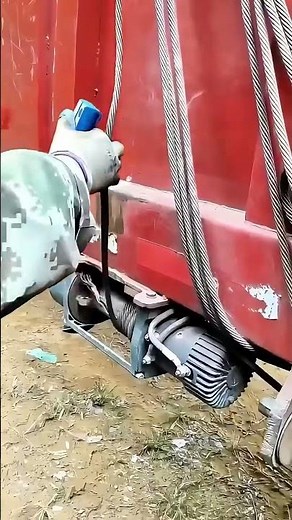 Mastering Heavy Duty Winch Operation for Field Recovery