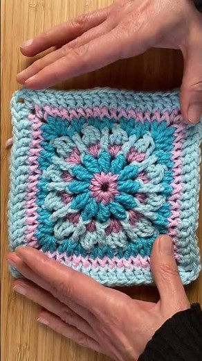 Crochet Granny Square kwadrat na szydełku z oczkami reliefowymi – tutorial krok po kroku 27