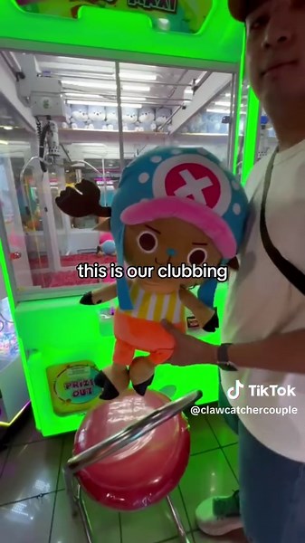 Sarap Magsipag sa Claw Machine sa Timezone