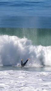 1.3M views · 9K reactions | What would you do in this situation #ouch #wipeout #fail #shortfails #bigwaves #wave #waves #waterfoam #refelctions #ripples #surfer #lovesea #surfing #surf #ocean #stunarg #water_captures #yamahanewcrypton #sand #limado_al_piso #shore #water_shots #tandilraspando #surfphotography #surftrip #surfinglife #instasurf #seashore #stuntargentina #surfboard | Brent Weldon | Facebook