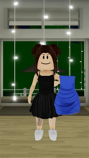 bacon hair girlfriend try 3 dresses 💀 #shorts #roblox