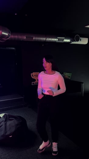 Коли прийшов контент-мейкер до клубу @Mo_eyes 😂