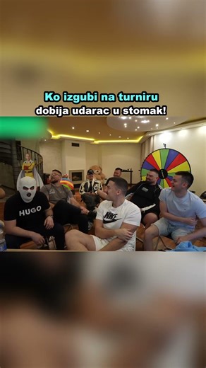 Ko izgubi na turniru dobija udarac u stomak!