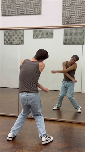 Britney Spears “Baby one more time” Tutorial Video #dance #britneyspears #choreography