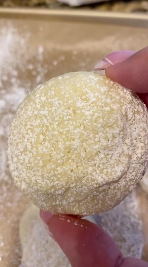 Delicious Lemon Cream Cheese Cookies Recipe