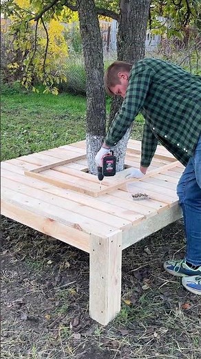 Easy DIY Tree Bench Anyone Can Build!