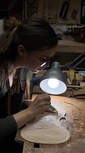 73K views · 1.8K reactions | Completing the purfling on the violin. While it adds a beautiful visual detail, purfling also plays a crucial role in protecting the top from cracking due to impact. #Violin #ViolinMaker #Luthier #Workshop #Geige #WoodTok #Woodworking #Geigenbauer #InstrumentCraft | Jessica Violins | Facebook