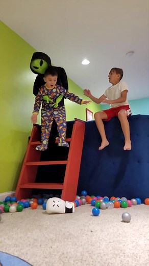 Aliens exist and they've got my son! #Halloween #costume #horrortok | alien halloween costume