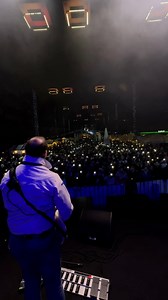 Ko 12.000 ljudi na Trgu Leona Štuklja prepeva ‘Povej mi, Marina’😍 Neverjeten občutek! 🫶🏻 *15.11.2026, Hala Tivoli - 40 let Brendijeve glasbe | Dejan Vunjak