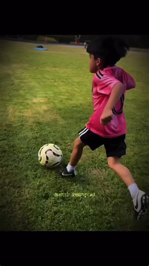 Leandro Assumpção on Instagram: "Não é sobre o vídeo mas é sobre ver um futuro sendo construído ⚽️obrigado meu Deus 🙏🏾💎🇧🇷 @marcelinho.assumpca0 @familia.assumpcao . #leandroassumpcao #marcelinho #futebol #sub6 #canhoto #futebolbrasileiro #futebolarte"