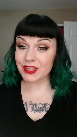 Elle Woods Makeup in Legally Blonde