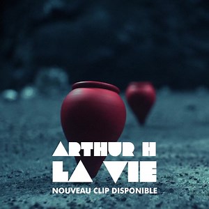 La nouveau clip "La vie" de Arthur H est disponible 🌹 En concert à L'Hyper Weekend Festival de Radio France en janvier ! | arthur h.