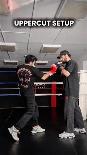 Uppercut setup ✔️ #boxer #boxing #boxingtraining #boxingcoach #boxingskills