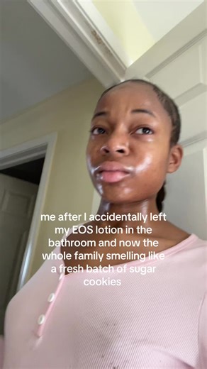 allegdlyjam (@allegdlyjam)’s video of new york style strawberry cheesecake eos