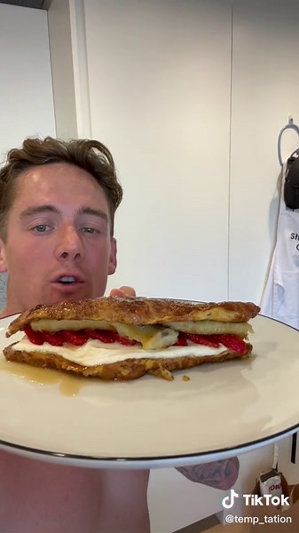 Delicious Croissant French Toast Recipe with Vanilla Yogurt and Caramelized Banana