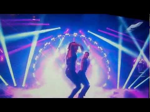 "Jennifer Lopez " Dance Again" LIVE EXCLUSIVE at American Idol (HD)