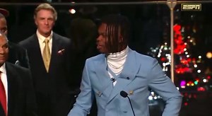 778K views · 27K reactions | Travis Hunter on how he got into Lil Wayne’s music at his Heisman Trophy winning ceremony. | Lil Wayne | Facebook