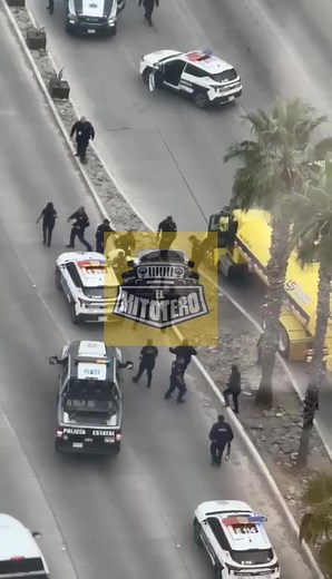 343K views · 4.6K reactions | Captan en vídeo el momento exacto de la persecución de pipa en Hermosillo #ElMitotero #hermosillo #OrgullosamenteMitotero #Sonora | El Mitotero | Facebook