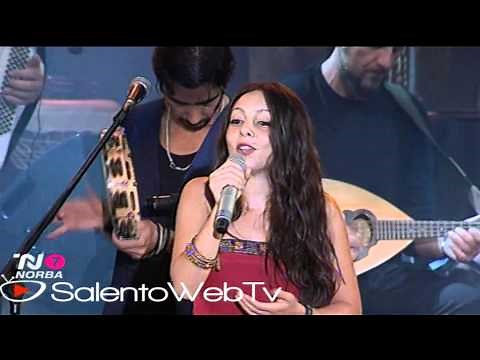 Concertone de La Notte della Taranta 2011: Mamma la rondinella