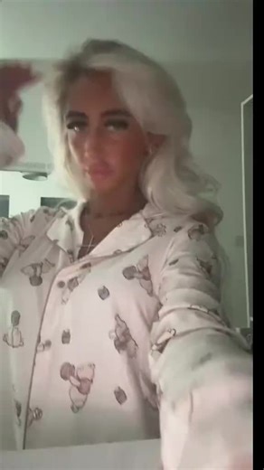 #Pyjamas #Blonde #babe #chav #bop CHECK THE LINK IN THE BIO!!!🔥🔥🔥