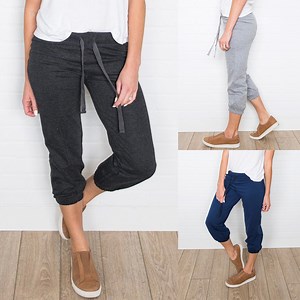 😸Soft Capri Jogger Sweatpants Drawstring Capris😸 👇Click the video or button to order 🎉🎉Hot Sale❗️❗️ 🏃‍♀️Come on and rock it 😽Comfy 😽Soft 😽Best Fit | Madepants