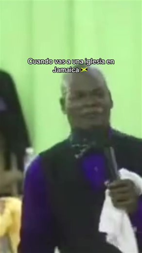Visita a la Iglesia en Jamaica: Humor y Baile