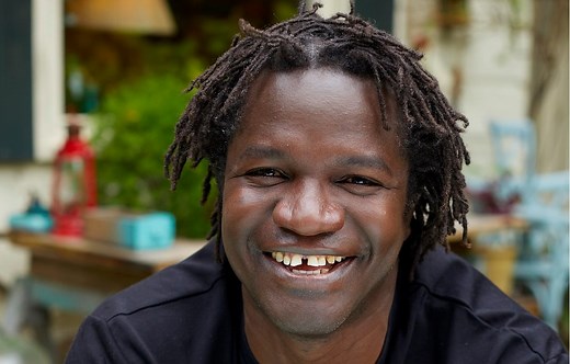 La vraie nature: Boucar Diouf se confie sur son père et sa place dans l'humour - Hollywoodpq.com