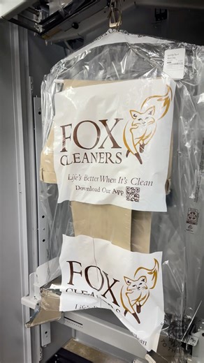 Think all dry cleaners are the same? Fox Cleaners has so many services to make it convenient for its customers. Owner Maggie Fox gave me a behind-the-scenes look at what her business has to offer from free pickup and delivery to a 24/7 kiosk. Thank you Maggie. If you want my help promoting your small business contact me at straighttotheboss@gmail.com #ShopLocal #smallbusiness #supportlocalbusiness #straighttotheboss | Mark Bradshaw