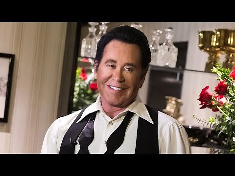 Wayne Newton: Up Close and Personal Show in Las Vegas