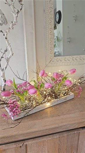 2 spring-like table decorations, great upcycling idea 🤍🌷