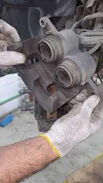gmc front brake pads changing #brakesystem #automotive #mechanic