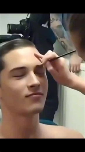 Francisco Lachowski's Stunning Catwalk Moments