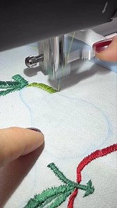 Can your sewing machine do free motion stitching? | Vania Santos